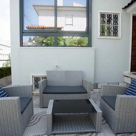 Meriteluna Villa *