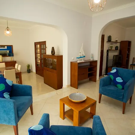 Meriteluna Villa Parede