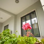 Meriteluna Villa *