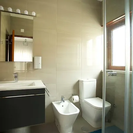 Вилла Meriteluna Пареде