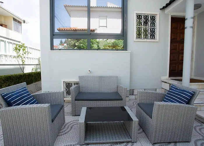 Meriteluna Villa *